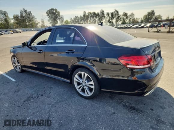 ✅ 2015 Mercedes-Benz E 350 Sport • VIN: WDDHF5KB3FB108208 • Lot: 80735285. Listed on Copart with Not provided. Free auction sales archive from the USA and detailed vehicle history report at DreamBid. Image 2.