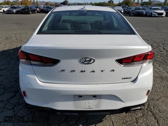 ✅ 2019 Hyundai Sonata Limited • VIN: 5NPE34AF3KH764227 • Lot: 91516365. Listed on Copart with 45,296 mi. Free auction sales archive from the USA and detailed vehicle history report at DreamBid. Image 6.