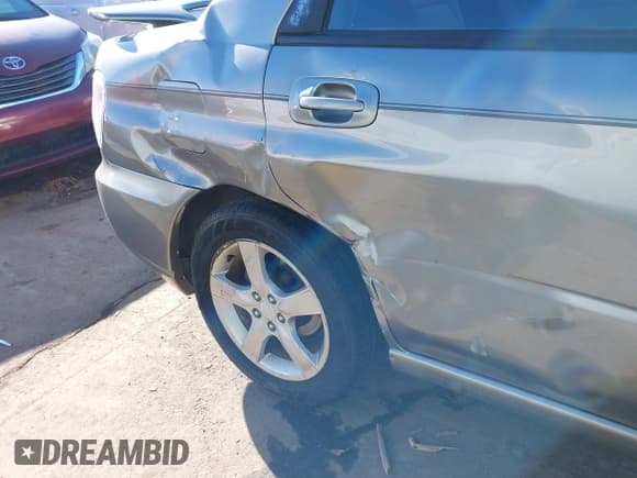 ✅ 2007 Subaru Impreza i • VIN: JF1GD61657G509145 • Lot: 43672543. Wystawiony na IAAI z przebiegiem 101 784 mil. Bezpłatny archiwum sprzedaży aukcyjnych z USA i szczegółowy raport historii pojazdu na DreamBid. Zdjęcie 12.