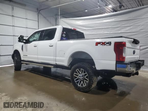 ✅ 2018 Ford F-350 XL • VIN: 1FT8W3BT0JEC03730 • Лот: 48977245. Опубликован ранее на Copart с пробегом 170 202 миль. Бесплатный доступ к архиву аукционных продаж из США и подробный отчёт об истории автомобиля на DreamBid. Изображение 2.