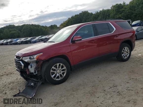 ✅ 2019 Chevrolet Traverse LT Cloth • VIN: 1GNEVGKW8KJ270776 • Lot: 71406024. Wystawiony na Copart z przebiegiem 85 523 mil. Bezpłatny archiwum sprzedaży aukcyjnych z USA i szczegółowy raport historii pojazdu na DreamBid. Zdjęcie 1.