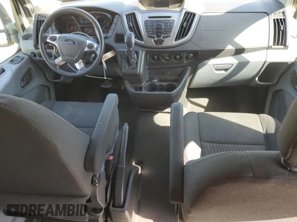 ✅ 2016 Ford Transit XL • VIN: 1FBZX2ZM9GKA65629 • Lot: 51863215. Wystawiony na Copart z przebiegiem 193 786 mil. Bezpłatny archiwum sprzedaży aukcyjnych z USA i szczegółowy raport historii pojazdu na DreamBid. Zdjęcie 8.