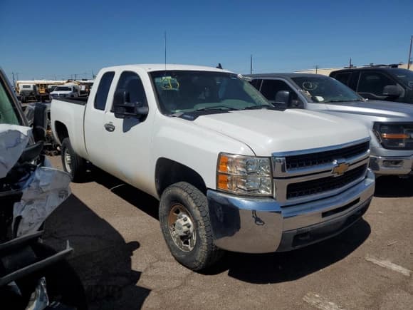✅ 2007 Chevrolet Silverado 2500HD Work Truck • VIN: 1GCHC29K67E549287 • Лот: 69441155. Опубликован ранее на Copart с пробегом 269 676 миль. Бесплатный доступ к архиву аукционных продаж из США и подробный отчёт об истории автомобиля на DreamBid. Изображение 4.