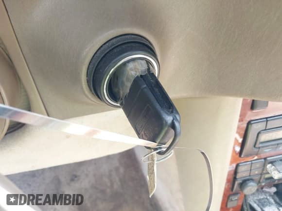 ✅ 1998 Mercedes-Benz S 320/430/500 • VIN: WDBGA33G4WA391919 • Лот: 40139391. Опубликован ранее на IAAI с пробегом 99 744 миль. Бесплатный доступ к архиву аукционных продаж из США и подробный отчёт об истории автомобиля на DreamBid. Изображение 11.