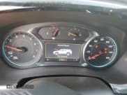 ✅ 2023 Chevrolet Traverse LT Cloth • VIN: 1GNEVGKWXPJ290728 • Lot: 70272255. Wystawiony na Copart z przebiegiem 27 531 mil. Bezpłatny archiwum sprzedaży aukcyjnych z USA i szczegółowy raport historii pojazdu na DreamBid. Zdjęcie 9.