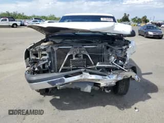 ✅ 2004 Chevrolet Silverado 2500 LS • VIN: 1GCGC23U64F127421 • Lot: 81784555. Wystawiony na Copart z przebiegiem Nie podano. Bezpłatny archiwum sprzedaży aukcyjnych z USA i szczegółowy raport historii pojazdu na DreamBid. Zdjęcie 5.