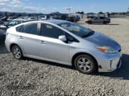 ✅ 2015 Toyota Prius Two • VIN: JTDKN3DUXF0411696 • Lot: 82388685. Listed on Copart with 207,782 mi. Free auction sales archive from the USA and detailed vehicle history report at DreamBid. Image 4.