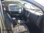 ✅ 2020 Chevrolet Colorado 2WD LT • VIN: 1GCGSCEN9L1242637 • Lot: 42203101. Wystawiony na IAAI z przebiegiem 53 050 mil. Bezpłatny archiwum sprzedaży aukcyjnych z USA i szczegółowy raport historii pojazdu na DreamBid. Zdjęcie 5.