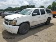 ✅ 2009 Chevrolet Suburban LTZ • VIN: 1GNFC36J49R174141 • Lot: 53487975. Wystawiony na Copart z przebiegiem 228 242 mil. Bezpłatny archiwum sprzedaży aukcyjnych z USA i szczegółowy raport historii pojazdu na DreamBid. Zdjęcie 1.