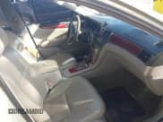 ✅ 2002 Lexus ES 300 • VIN: JTHBF30G320012537 • Лот: 43295025. Опубликован ранее на IAAI с пробегом 152 819 миль. Бесплатный доступ к архиву аукционных продаж из США и подробный отчёт об истории автомобиля на DreamBid. Изображение 5.