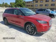 ✅ 2021 Lincoln Corsair Standard • VIN: 5LMCJ1C97MUL06680 • Lot: 66473625. Wystawiony na Copart z przebiegiem 20 655 mil. Bezpłatny archiwum sprzedaży aukcyjnych z USA i szczegółowy raport historii pojazdu na DreamBid. Zdjęcie 4.