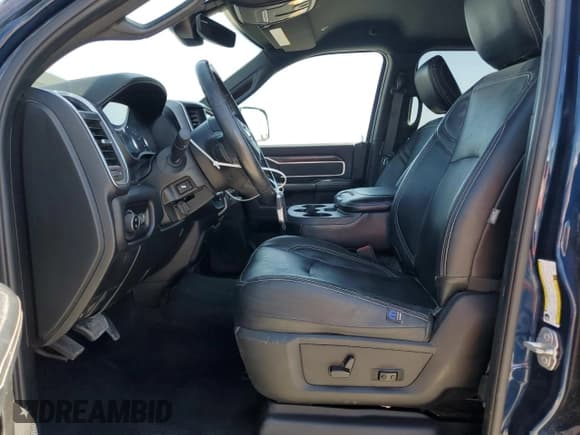✅ 2019 Ram 2500 Big Horn • VIN: 3C6UR5MJXKG659572 • Lot: 60741975. Listed on Copart with 72,158 mi. Free auction sales archive from the USA and detailed vehicle history report at DreamBid. Image 7.