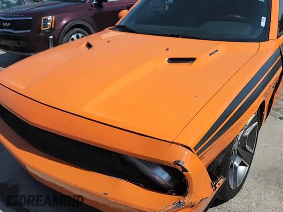 ✅ 2012 Dodge Challenger R/T Plus • VIN: 2C3CDYBTXCH267447 • Lot: 71967925. Listed on Copart with 182,933 mi. Free auction sales archive from the USA and detailed vehicle history report at DreamBid. Image 13.