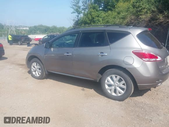 ✅ 2012 Nissan Murano SL • VIN: JN8AZ1MW0CW209517 • Lot: 42911385. Listed on IAAI with 240,967 mi. Free auction sales archive from the USA and detailed vehicle history report at DreamBid. Image 3.