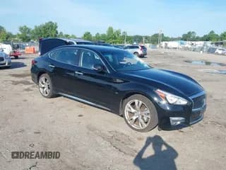✅ 2018 Infiniti Q70 Luxe • VIN: JN1BY1PR4JM370201 • Lot: 42821643. Listed on IAAI with 97,345 mi. Free auction sales archive from the USA and detailed vehicle history report at DreamBid. Image 1.