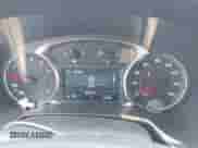 2021 Chevrolet Blazer LT z VIN 3GNKBHR46MS552048, wystawiony jako IAAI lot #42835039 z przebiegiem 60 757 mil mil oraz . Historia ofert i sprzedaży dostępna na DreamBid. Obrazek 7.