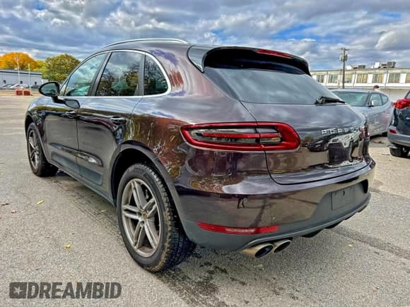 ✅ 2015 Porsche Macan S • VIN: WP1AB2A52FLB66269 • Lot: 96287485. Wystawiony na Copart z przebiegiem 153 009 mil. Bezpłatny archiwum sprzedaży aukcyjnych z USA i szczegółowy raport historii pojazdu na DreamBid. Zdjęcie 3.