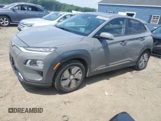✅ 2019 Hyundai Kona Ultimate • VIN: KM8K53AG7KU025802 • Лот: 64106295. Опубликован ранее на Copart с пробегом 53 685 миль. Бесплатный доступ к архиву аукционных продаж из США и подробный отчёт об истории автомобиля на DreamBid. Изображение 1.