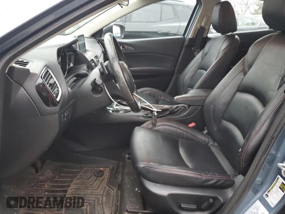 ✅ 2014 Mazda 3 S Touring • VIN: JM1BM1V32E1210039 • Lot: 93205695. Listed on Copart with 161,651 mi. Free auction sales archive from the USA and detailed vehicle history report at DreamBid. Image 7.