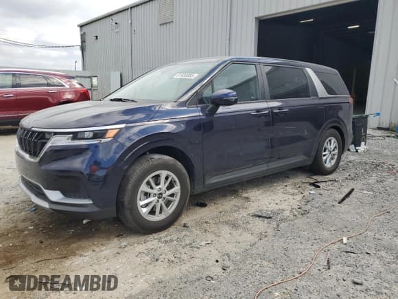 ✅ 2024 Kia Carnival LX • VIN: KNDNB4H31R6440244 • Лот: 81930885. Опубликован ранее на Copart с пробегом 16 741 миль. Бесплатный доступ к архиву аукционных продаж из США и подробный отчёт об истории автомобиля на DreamBid. Изображение 1.