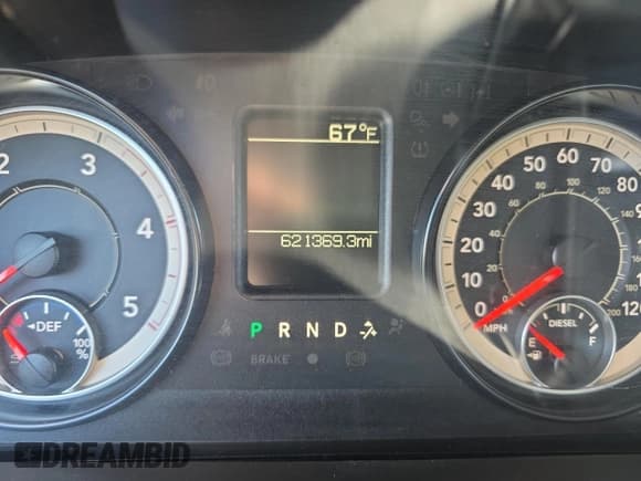 ✅ 2016 Ram 3500 Tradesman • VIN: 3C63RRGL7GG176256 • Лот: 80009755. Опубликован ранее на Copart с пробегом 621 369 миль. Бесплатный доступ к архиву аукционных продаж из США и подробный отчёт об истории автомобиля на DreamBid. Изображение 8.