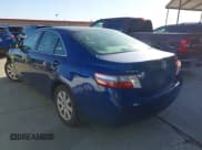 ✅ 2007 Toyota Camry • VIN: JTNBB46K873010735 • Lot: 43572210. Wystawiony na IAAI z przebiegiem 165 141 mil. Bezpłatny archiwum sprzedaży aukcyjnych z USA i szczegółowy raport historii pojazdu na DreamBid. Zdjęcie 3.