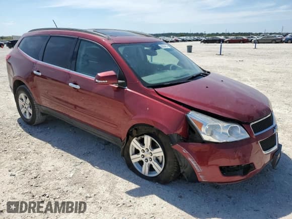 ✅ 2010 Chevrolet Traverse 1LT • VIN: 1GNLRFED3AJ219961 • Lot: 68084614. Wystawiony na Copart z przebiegiem 40 059 mil. Bezpłatny archiwum sprzedaży aukcyjnych z USA i szczegółowy raport historii pojazdu na DreamBid. Zdjęcie 4.