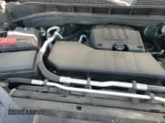 ✅ 2022 Chevrolet Silverado 1500 Custom • VIN: 3GCPDBEK9NG541379 • Lot: 84034735. Wystawiony na Copart z przebiegiem 92 975 mil. Bezpłatny archiwum sprzedaży aukcyjnych z USA i szczegółowy raport historii pojazdu na DreamBid. Zdjęcie 16.