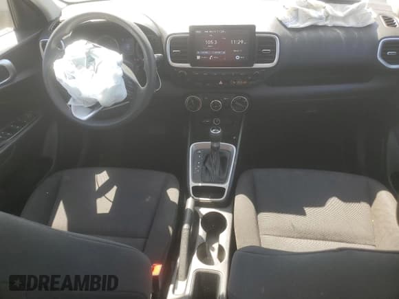 ✅ 2022 Hyundai Venue SE • VIN: KMHRB8A34NU200027 • Lot: 48943175. Listed on Copart with 49,388 mi. Free auction sales archive from the USA and detailed vehicle history report at DreamBid. Image 8.