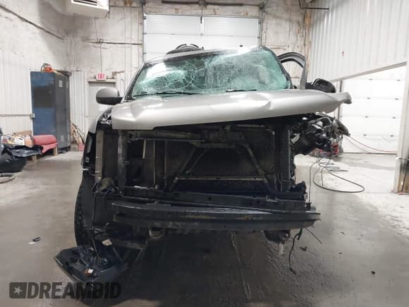 ✅ 2007 Chevrolet Suburban LT • VIN: 1GNFK16367J231735 • Lot: 41324458. Listed on IAAI with 241,822 mi. Free auction sales archive from the USA and detailed vehicle history report at DreamBid. Image 13.