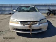 ✅ 1998 Honda Accord EX • VIN: 1HGCG5659WA122384 • Лот: 84902915. Опубликован ранее на Copart с пробегом 294 967 миль. Бесплатный доступ к архиву аукционных продаж из США и подробный отчёт об истории автомобиля на DreamBid. Изображение 5.