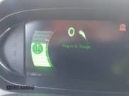 ✅ 2021 Chevrolet Bolt EV Premier • VIN: 1G1FZ6S05M4100893 • Lot: 43787506. Wystawiony na IAAI z przebiegiem 71 480 mil. Bezpłatny archiwum sprzedaży aukcyjnych z USA i szczegółowy raport historii pojazdu na DreamBid. Zdjęcie 7.