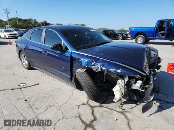 2020 Hyundai Sonata SE with VIN 5NPEG4JA6LH042258, listed as a Copart auction lot 81900855 with 113,072 mi miles and Salvage title. Bid and sale history available at DreamBid. Image 4.