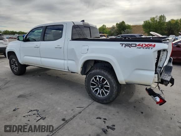 ✅ 2018 Toyota Tacoma TRD Off Road • VIN: 3TMDZ5BN2JM042195 • Lot: 81576125. Listed on Copart with 90,967 mi. Free auction sales archive from the USA and detailed vehicle history report at DreamBid. Image 2.
