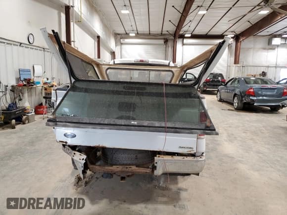 ✅ 2011 Ford F-150 XL • VIN: 1FTNF1EF1BKD17770 • Lot: 49104635. Listed on Copart with 171,513 mi. Free auction sales archive from the USA and detailed vehicle history report at DreamBid. Image 6.