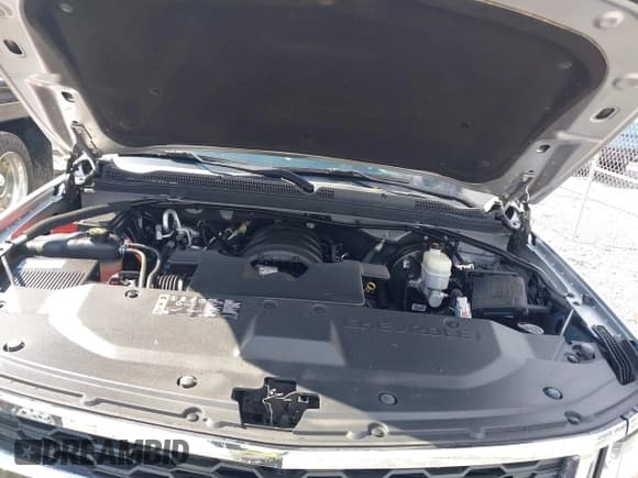 ✅ 2020 Chevrolet Tahoe LT • VIN: 1GNSKBKC4LR130084 • Lot: 43528817. Listed on IAAI with 71,583 mi. Free auction sales archive from the USA and detailed vehicle history report at DreamBid. Image 10.