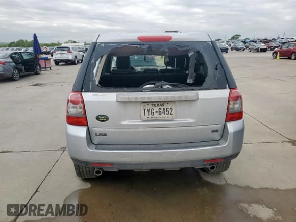 ✅ 2008 Land Rover LR2 SE • VIN: SALFP24NX8H021645 • Лот: 51459695. Опубликован ранее на Copart с пробегом 137 661 миль. Бесплатный доступ к архиву аукционных продаж из США и подробный отчёт об истории автомобиля на DreamBid. Изображение 6.