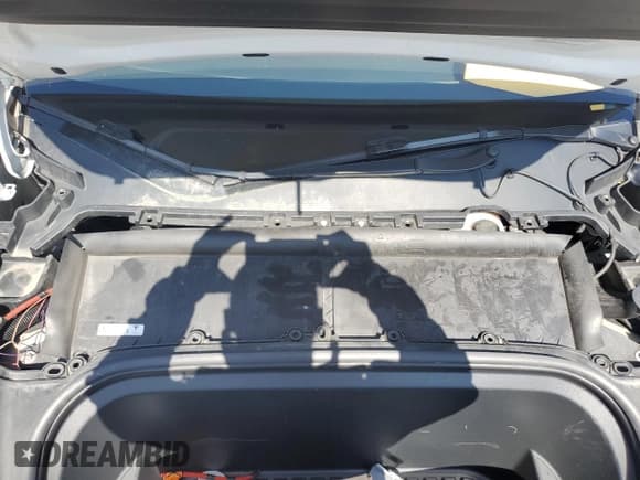 ✅ 2022 Tesla Model Y Performance • VIN: 7SAYGDEF6NF313620 • Lot: 65452675. Listed on Copart with 27,455 mi. Free auction sales archive from the USA and detailed vehicle history report at DreamBid. Image 11.