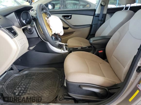 ✅ 2014 Hyundai Elantra SE • VIN: 5NPDH4AE0EH519782 • Lot: 66845635. Listed on Copart with 148,584 mi. Free auction sales archive from the USA and detailed vehicle history report at DreamBid. Image 7.