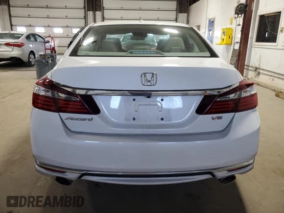 ✅ 2016 Honda Accord EX-L • VIN: 1HGCR3F00GA012585 • Лот: 91384685. Опубликован ранее на Copart с пробегом 98 087 миль. Бесплатный доступ к архиву аукционных продаж из США и подробный отчёт об истории автомобиля на DreamBid. Изображение 6.