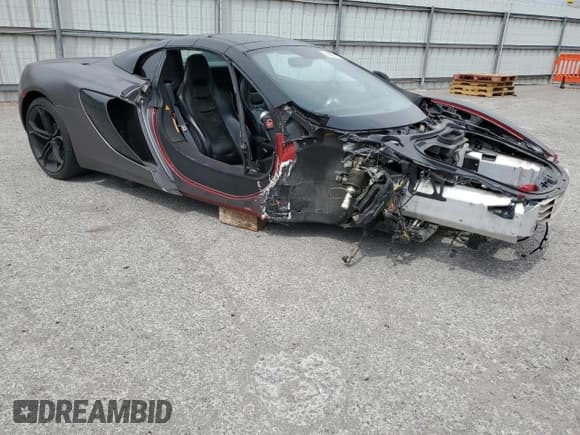 ✅ 2016 McLaren 650S • VIN: SBM11FAA5GW006080 • Лот: 48061065. Опубликован ранее на Copart с пробегом 36 645 миль. Бесплатный доступ к архиву аукционных продаж из США и подробный отчёт об истории автомобиля на DreamBid. Изображение 4.