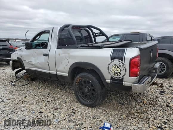 2007 Dodge 1500 SLT with VIN 1D7HU16267J558287, listed as a Copart auction lot 50923355 with 164,838 mi miles and Clean title. Bid and sale history available at DreamBid. Image 2.