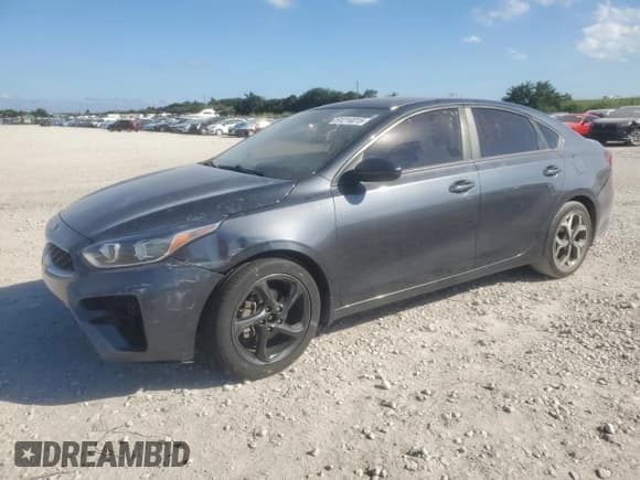 ✅ 2019 Kia Forte LXS • VIN: 3KPF24AD8KE066254 • Lot: 91214015. Listed on Copart with 91,168 mi. Free auction sales archive from the USA and detailed vehicle history report at DreamBid. Image 1.