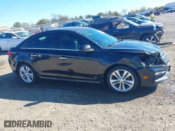 2016 Chevrolet Cruze LTZ z VIN 1G1PG5SB4G7193110, wystawiony jako IAAI lot #43450332 z przebiegiem 176 393 mil mil oraz . Historia ofert i sprzedaży dostępna na DreamBid. Obrazek 13.