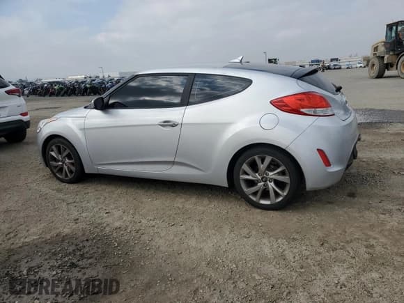 ✅ 2017 Hyundai Veloster • VIN: KMHTC6AD9HU309328 • Lot: 44764705. Wystawiony na Copart z przebiegiem 84 295 mil. Bezpłatny archiwum sprzedaży aukcyjnych z USA i szczegółowy raport historii pojazdu na DreamBid. Zdjęcie 2.