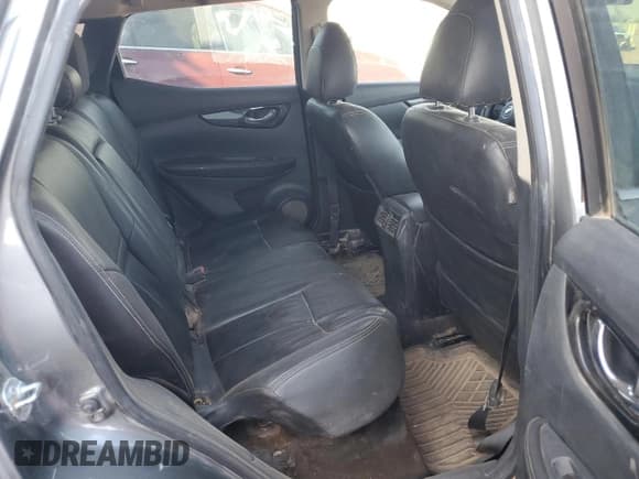 ✅ 2018 Nissan Rogue S • VIN: JN1BJ1CPXJW103738 • Lot: 91372165. Wystawiony na Copart z przebiegiem 58 739 mil. Bezpłatny archiwum sprzedaży aukcyjnych z USA i szczegółowy raport historii pojazdu na DreamBid. Zdjęcie 11.