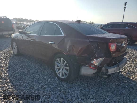 2016 Chevrolet Malibu LTZ z VIN 1G11E5SA4GF135541, wystawiony jako Copart lot #82628815 z przebiegiem 169 938 mil mil oraz Szkoda całkowita • Salvage title. Historia ofert i sprzedaży dostępna na DreamBid. Obrazek 2.