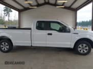 ✅ 2018 Ford F-150 XL • VIN: 1FTEX1CP6JKD23152 • Lot: 43179025. Wystawiony na IAAI z przebiegiem 136 348 mil. Bezpłatny archiwum sprzedaży aukcyjnych z USA i szczegółowy raport historii pojazdu na DreamBid. Zdjęcie 13.