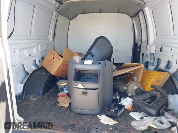 ✅ 2004 Ford Econoline Cargo Commercial • VIN: 1FTSE34P54HB35498 • Lot: 41970490. Listed on IAAI with 155,186 mi. Free auction sales archive from the USA and detailed vehicle history report at DreamBid. Image 8.