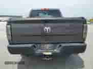 2017 Ram 1500 Tradesman z VIN 3C6JR6AG2HG791672, wystawiony jako Copart lot #60555785 z przebiegiem 174 891 mil mil oraz Czysty tytuł • Clean title. Historia ofert i sprzedaży dostępna na DreamBid. Obrazek 6.